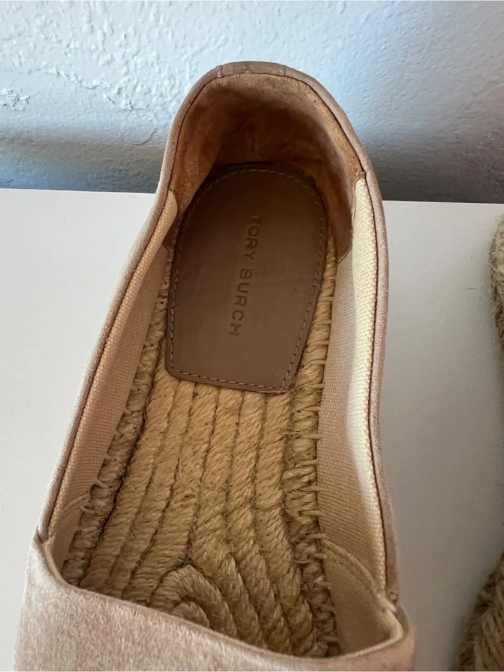 Tory Burch slip design